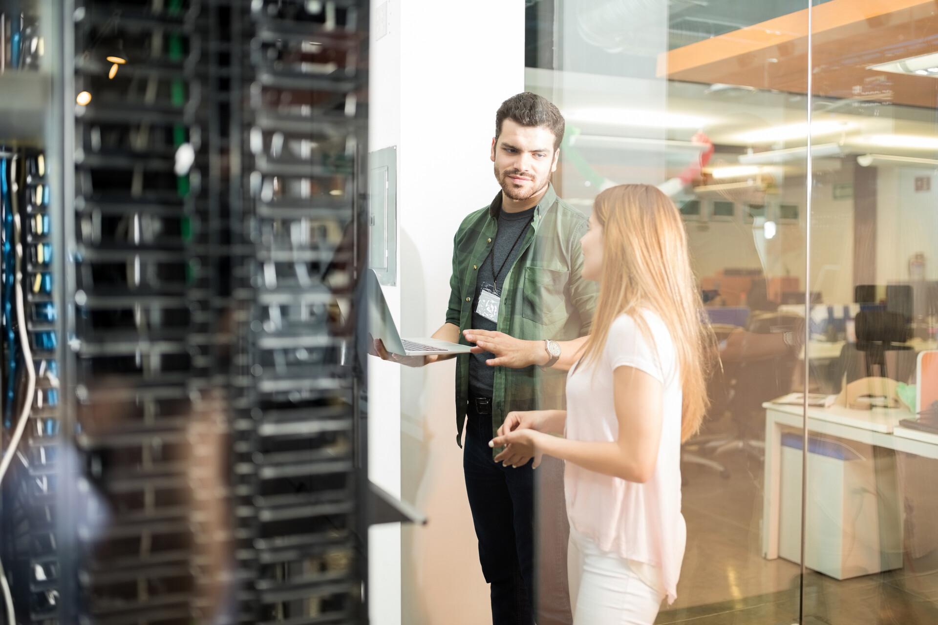 Data Center Server Network Services delivery onsite resident mobile workforce enthused customer support